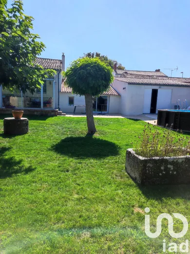 Maison traditionnelle à Marans (17230)