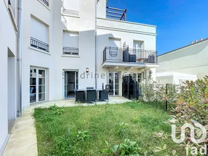 Appartement à Serris (77700)