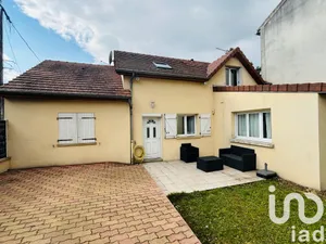 House at Bezons (95870)