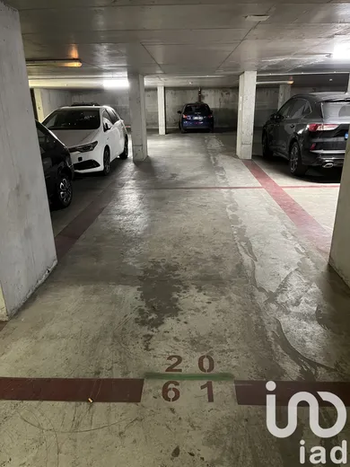 Parking à Marseille (13005)