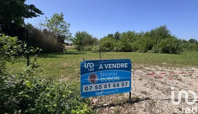 Terrain à bâtir à ROMENAY (71470)