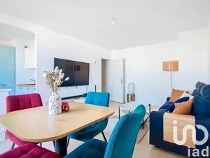 Apartment at Bois-d'Arcy (78390)