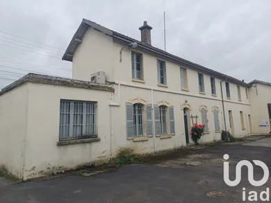 Building in La Porte du Der (52220)