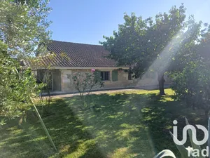 Longere at Saint-Laurent-des-Vignes (24100)
