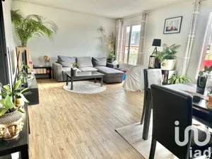 Apartment at Villemomble (93250)