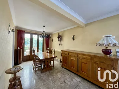 Maison traditionnelle à Vaujours (93410)