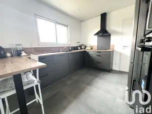 Pavillon à Bonchamp-lès-Laval (53960)