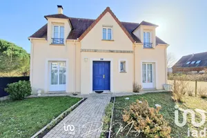 House at Guernes (78520)