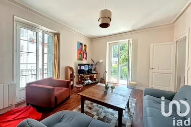 Apartment in Cauterets (65110)