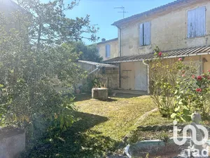 Maison à Saint-Médard-de-Guizières (33230)