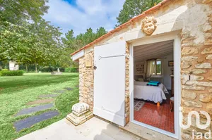 Traditional house at Saint-Vivien-de-Médoc (33590)