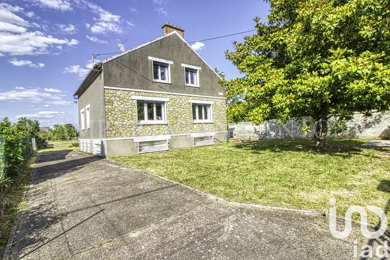 Maison 6 pièces 120 m² · à Puiseaux · 120 m² · 276 000 €
