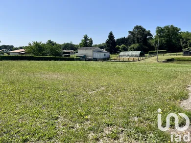 Building plot at Bazas (33430)