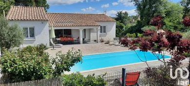 Traditional house at Lagorce (07150)