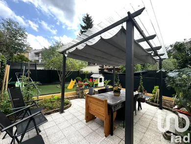 Apartment at Paray-Vieille-Poste (91550)