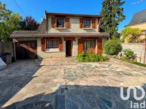 House at Montfermeil (93370)