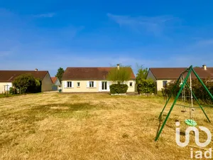 Detached at Sury-près-Léré (18240)