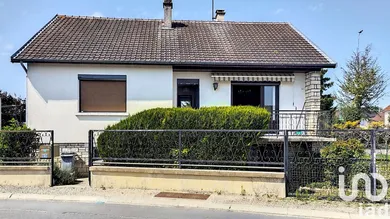 House at Saint-Just-Sauvage (51260)