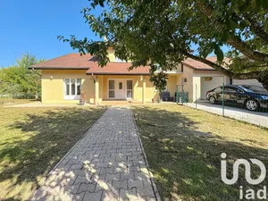 Townhouse at Molinges (39360)