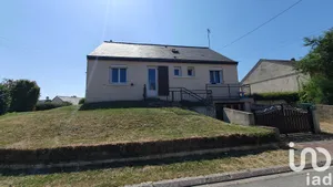 Maison traditionnelle à Terranjou (49380)