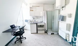 Studio à Paris (75017)