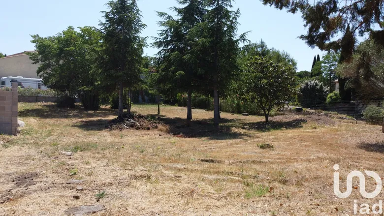 Terrain à bâtir à Salles-d'Aude (11110) · 225 000 €