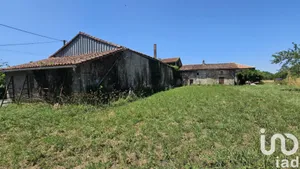 Maison de campagne à Chassiecq (16350)