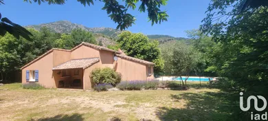 House at Mayres (07330)