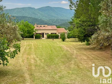 Traditional house in Saint-Zacharie (83640)