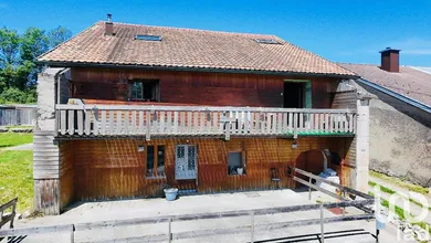 Maison de village à Viry (39360)