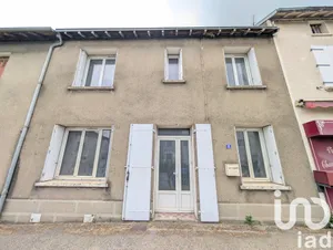 Maison de ville à Lussac-les-Châteaux (86320)