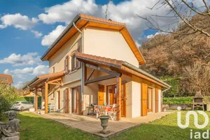 Maison à Varces-Allières-et-Risset (38760)