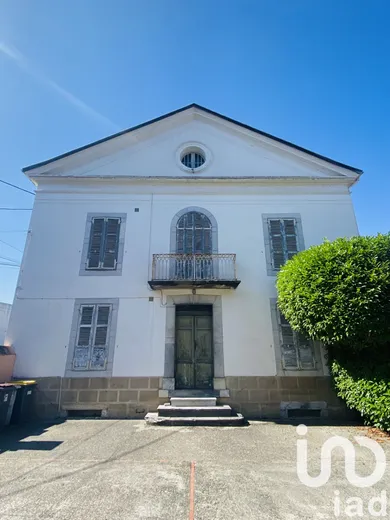 Building at Tarbes (65000)