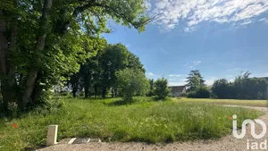 Terrain à bâtir à Montferrand-le-Château (25320)