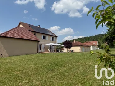 Detached house at Essoyes (10360)