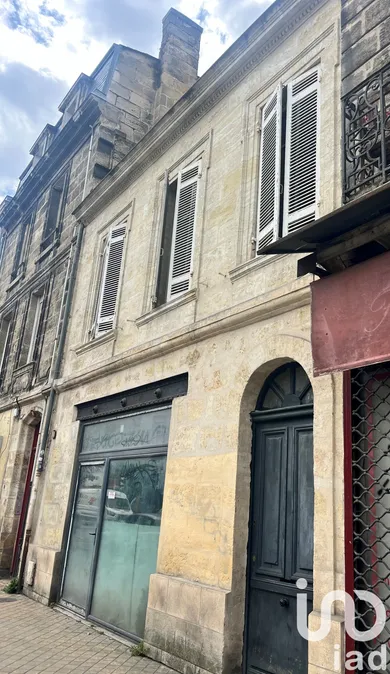 Immeuble à Bordeaux (33800)