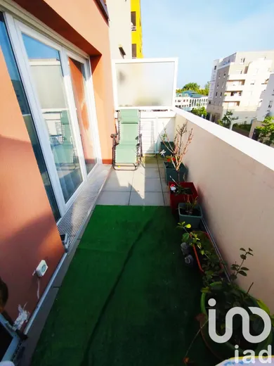 Apartment in Grigny (91350)