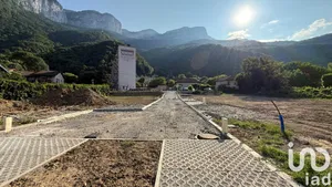 Terrain à bâtir à Noyarey (38360)