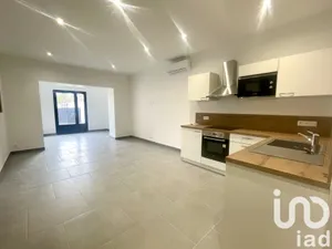 Appartement à Sainte-Cécile-les-Vignes (84290)