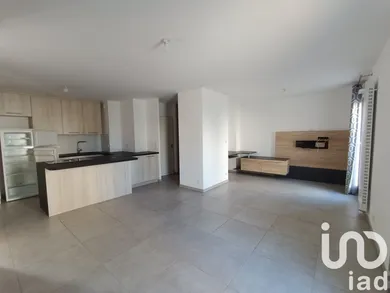 Apartment in Montlouis-sur-Loire (37270)