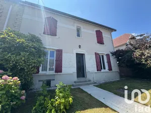 Maison de village à Sillery (51500)