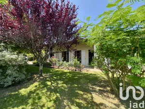 House at Plaisance (32160)