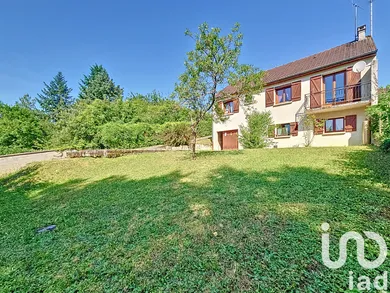 Maison à Saint-Julien-du-Sault (89330)