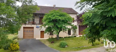 Traditional house at Lachapelle-Auzac (46200)