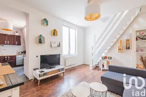 Apartment at Reims (51100)