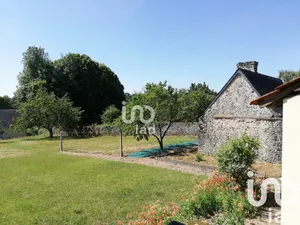 House at Évron / Châtres-la-Forêt (53600)