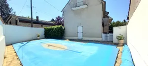 Maison à Saint-Céré (46400)