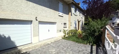 Maison à Saint-Céré (46400)