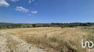 Farm land at Lédenon (30210)