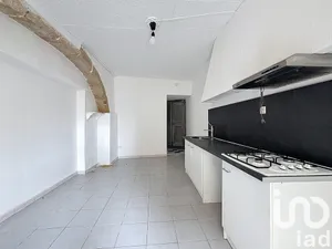Maison de village à Puissalicon (34480)